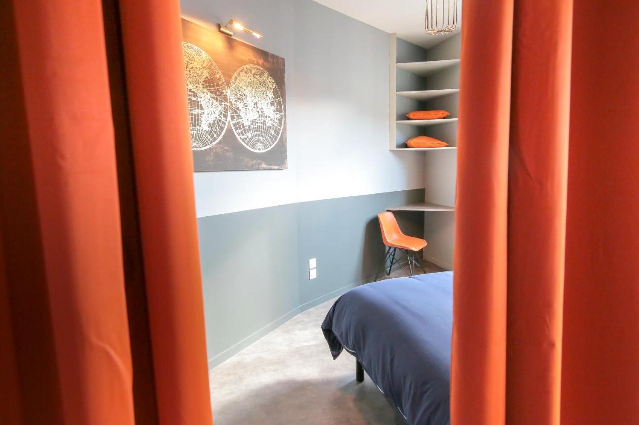 Le Victorien, T2 Hypercentre Chic Et Cosy, Wifi Par Sovalfi * Saint-Etienne (Loire)