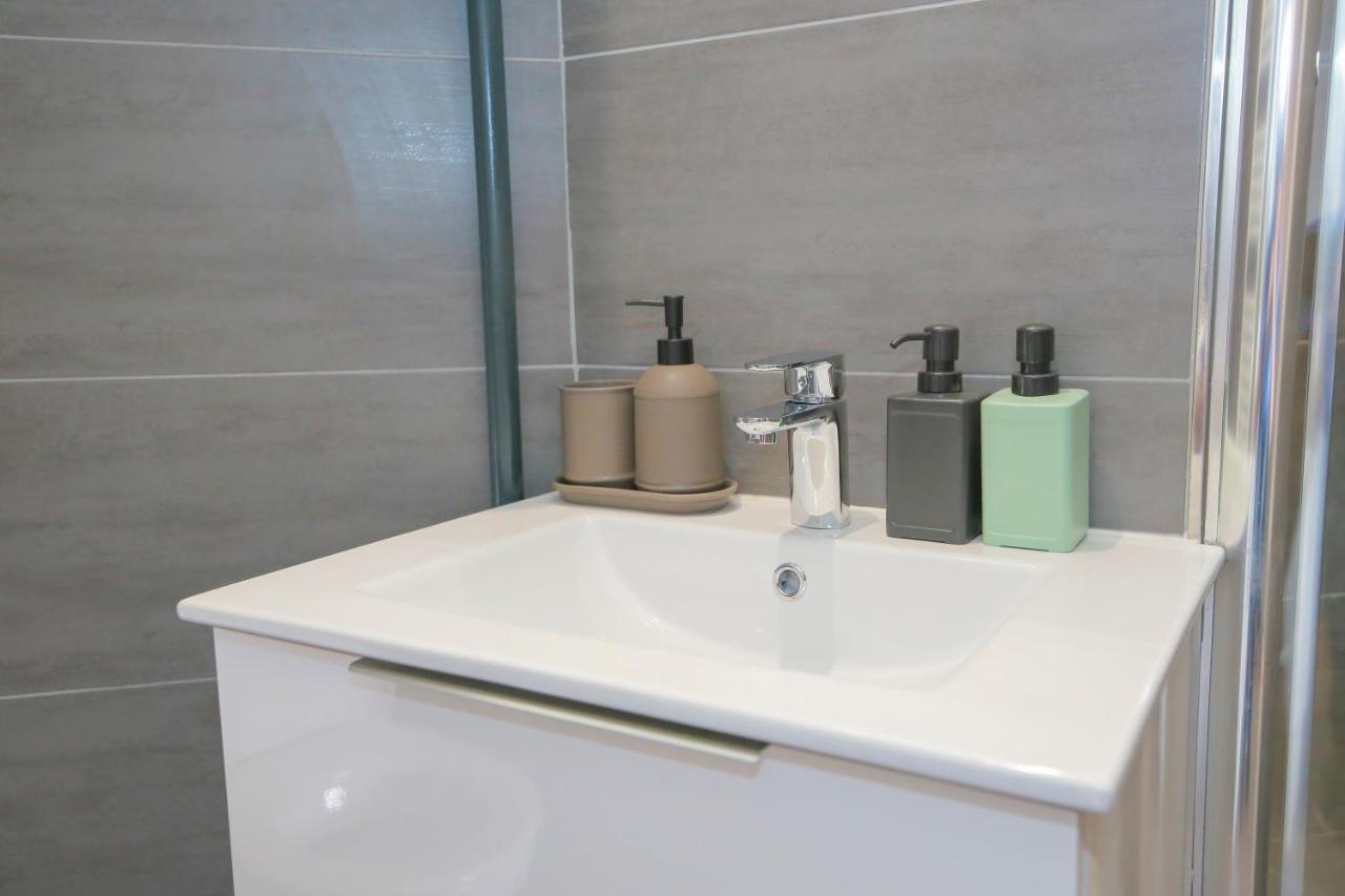 Apartment Le Victorien, T2 Hypercentre Chic Et Cosy, Wifi Par Sovalfi *